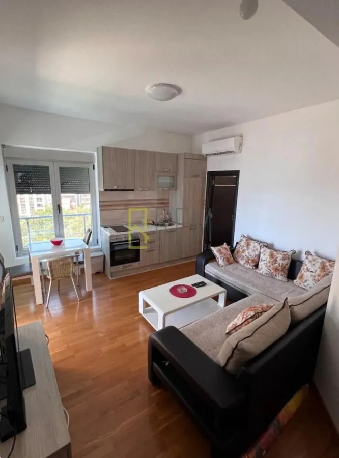 Prodaja, jednosoban stan, 37m², Rafailovići, Budva