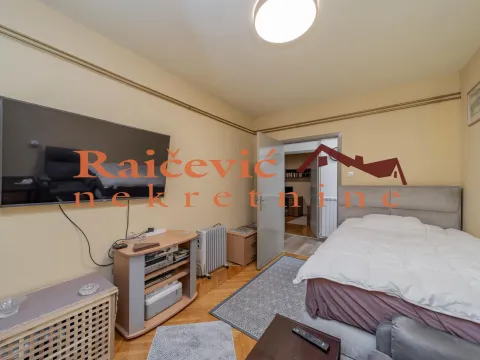 Prodaja, četvorosoban stan, 104m², Gradska Bolnica, Zvezdara Sve Podlokacije - image 12