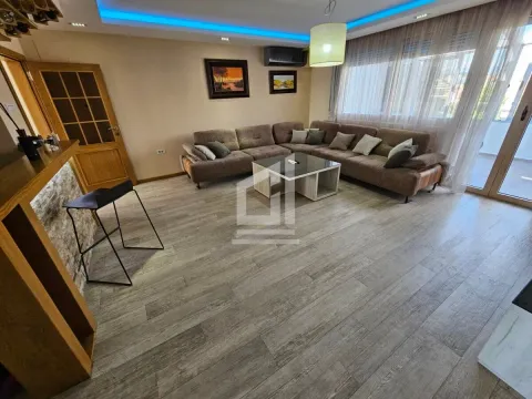 Rent, house, 150m², Zabjelo, Podgorica - image 10