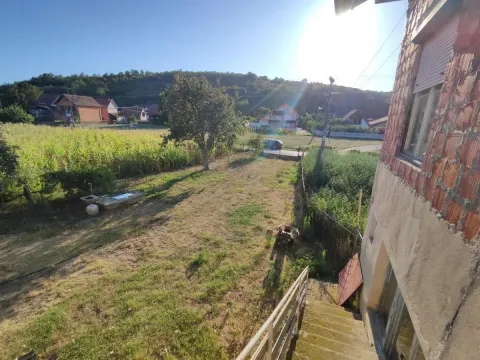 Prodaja, kuća, 232m², Bresje, Jagodina - image 12