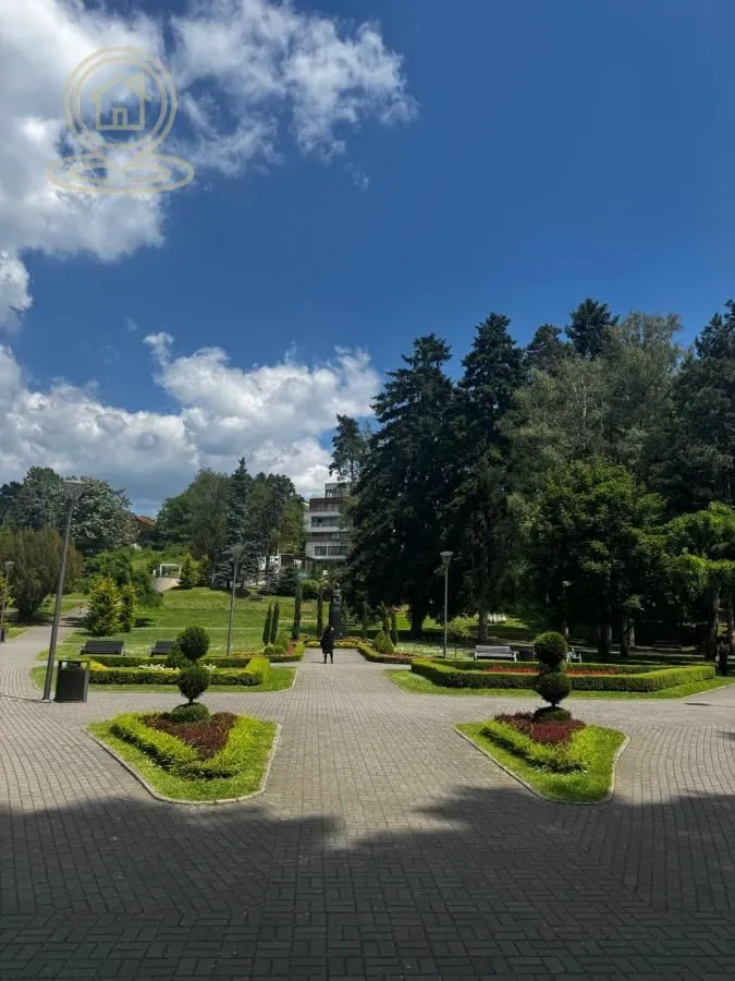 Sale, office space, 60m², Centar, Vrnjačka Banja