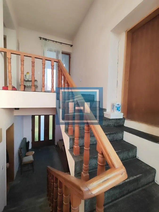 Prodaja, kuća, 200m², Dragocvet, Jagodina