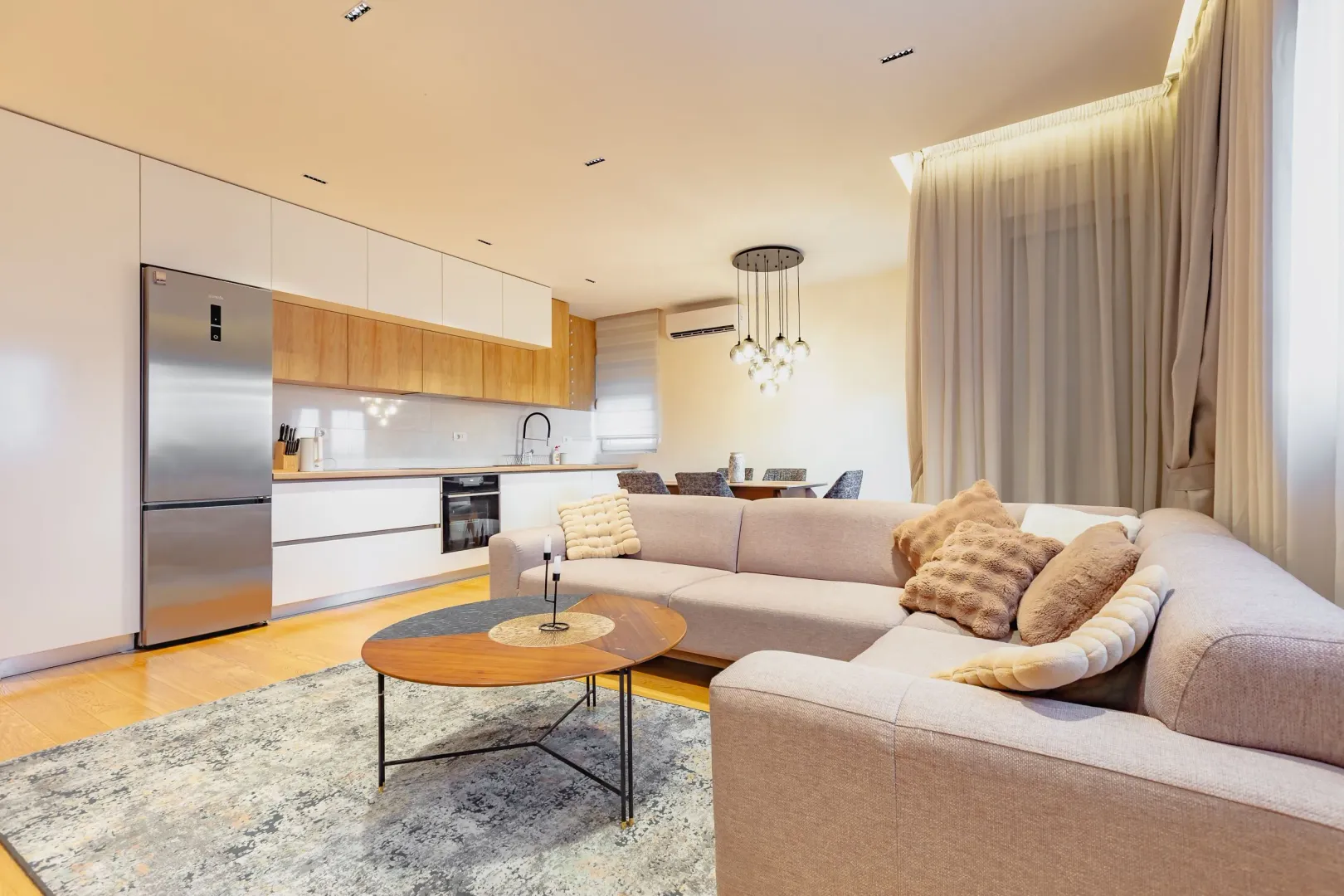 Rent, two bedroom apartment, 100m², Central Point, Podgorica