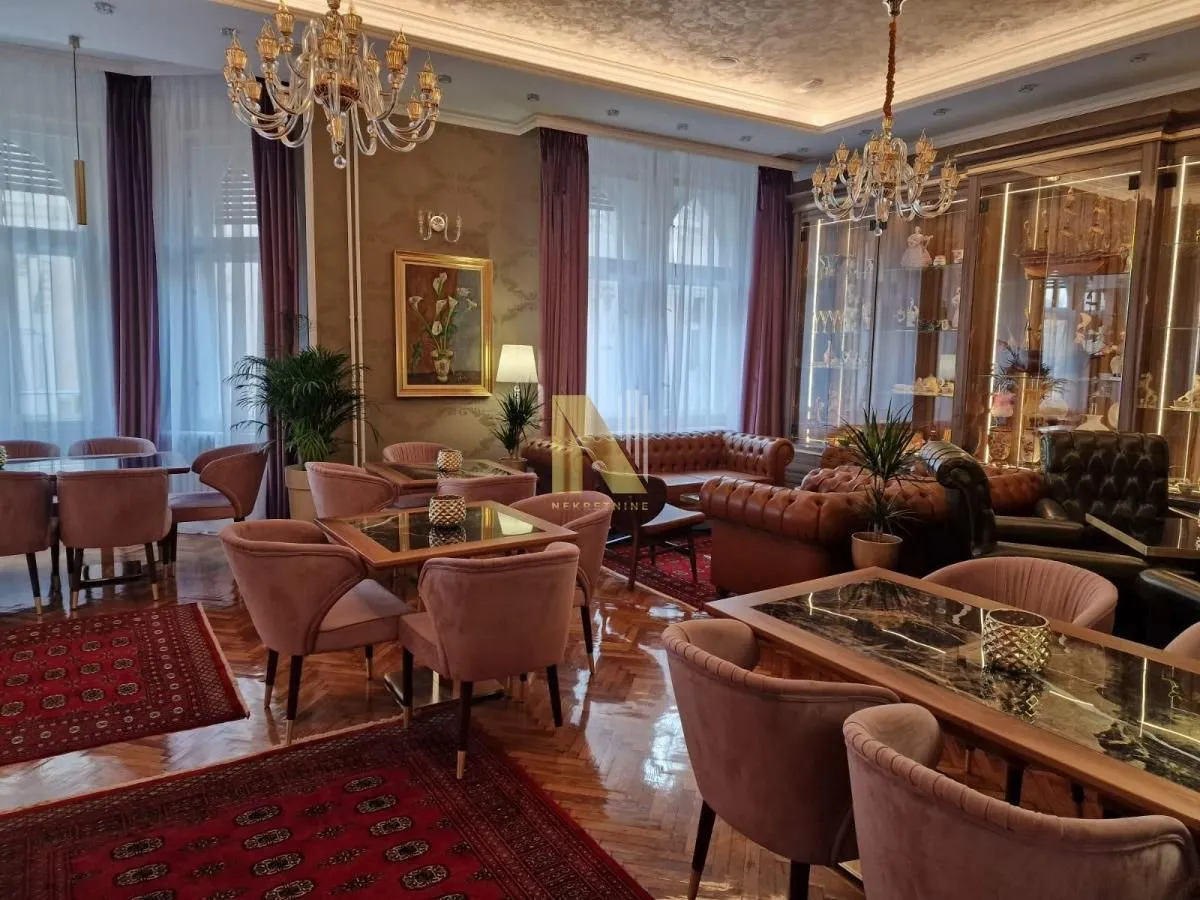 Rent, office space, 1558m², Centar, Novi Sad