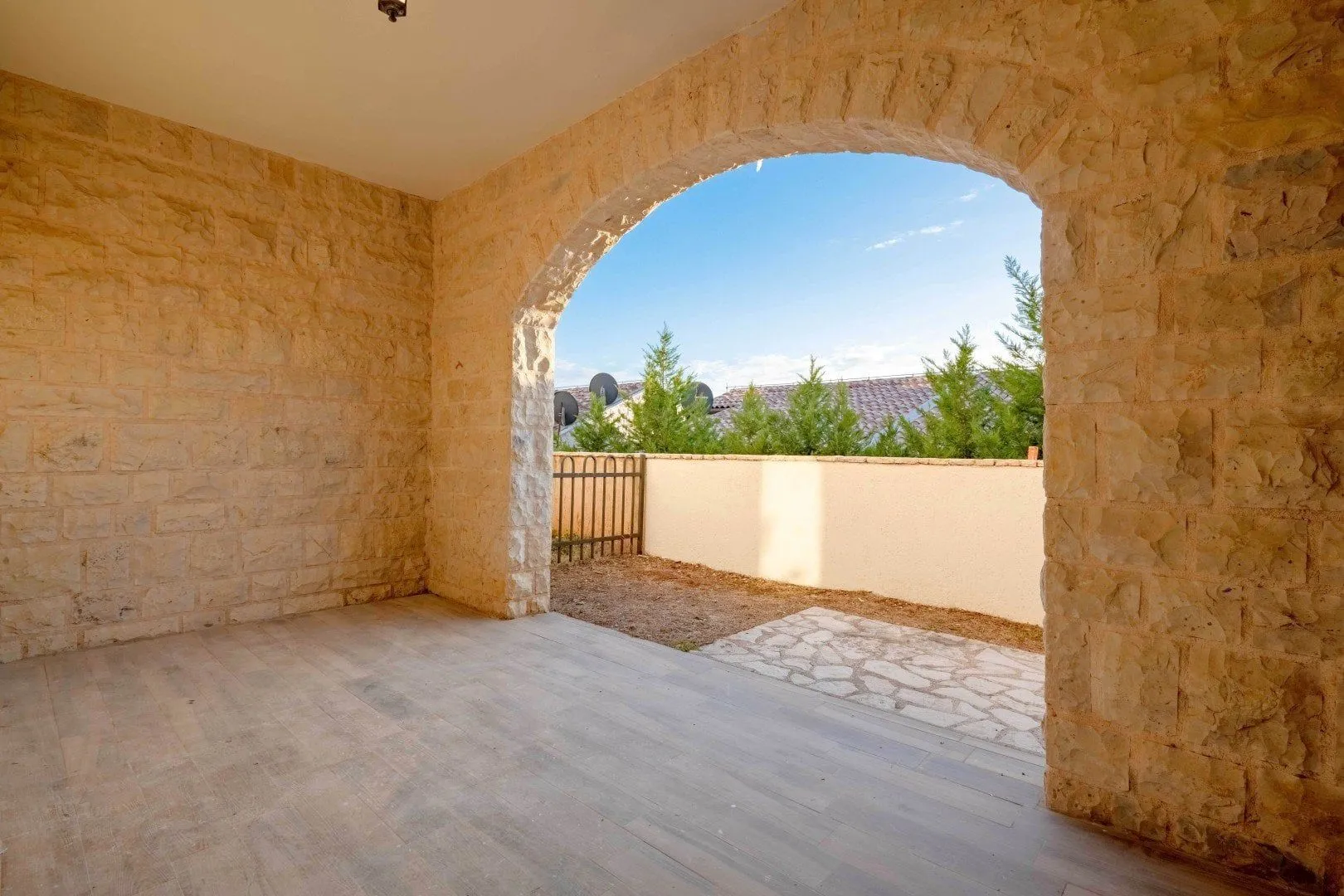 Sale, apartment, 46m², Reževići, Budva
