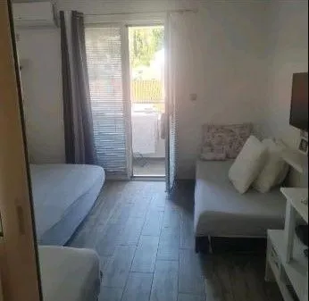 Izdavanje, stan, 40m², Budva, Crna Gora