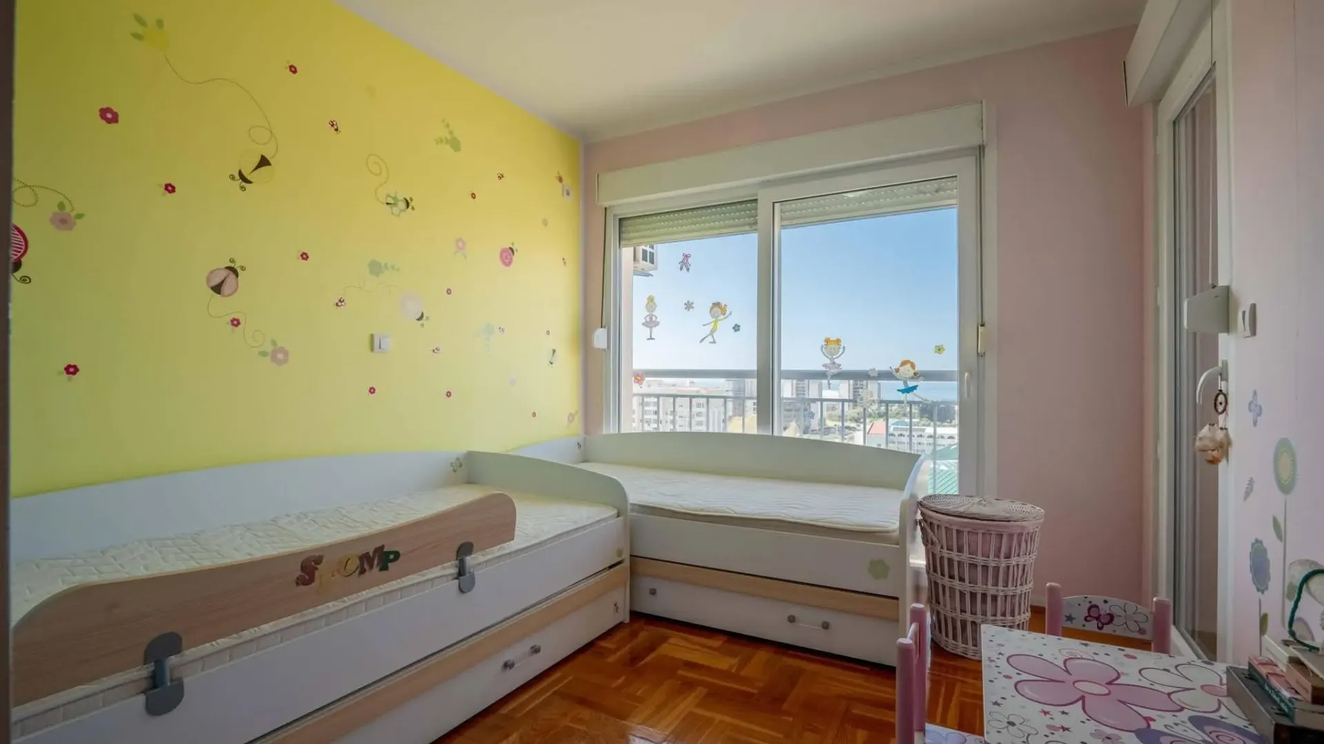 Prodaja, dvosoban stan, 69m², Centar, Bar