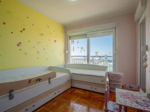 Sale, two bedroom apartment, 69m², Centar, Bar - image 7