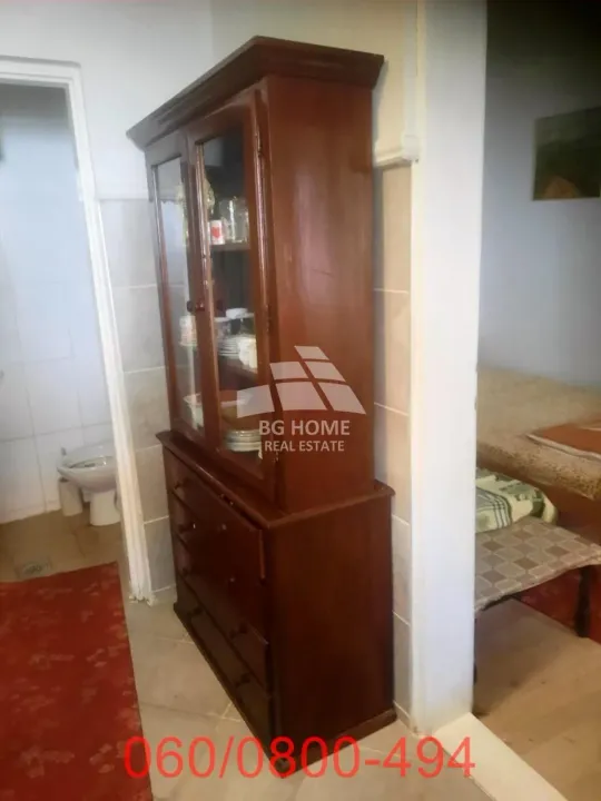 Izdavanje, jednosoban stan, 27m², Lekino Brdo, Voždovac Sve Podlokacije