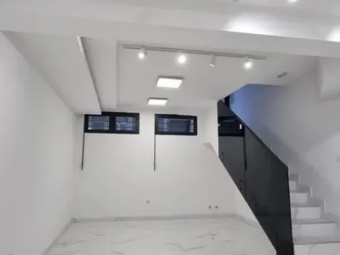 Poslovni prostor in Spens