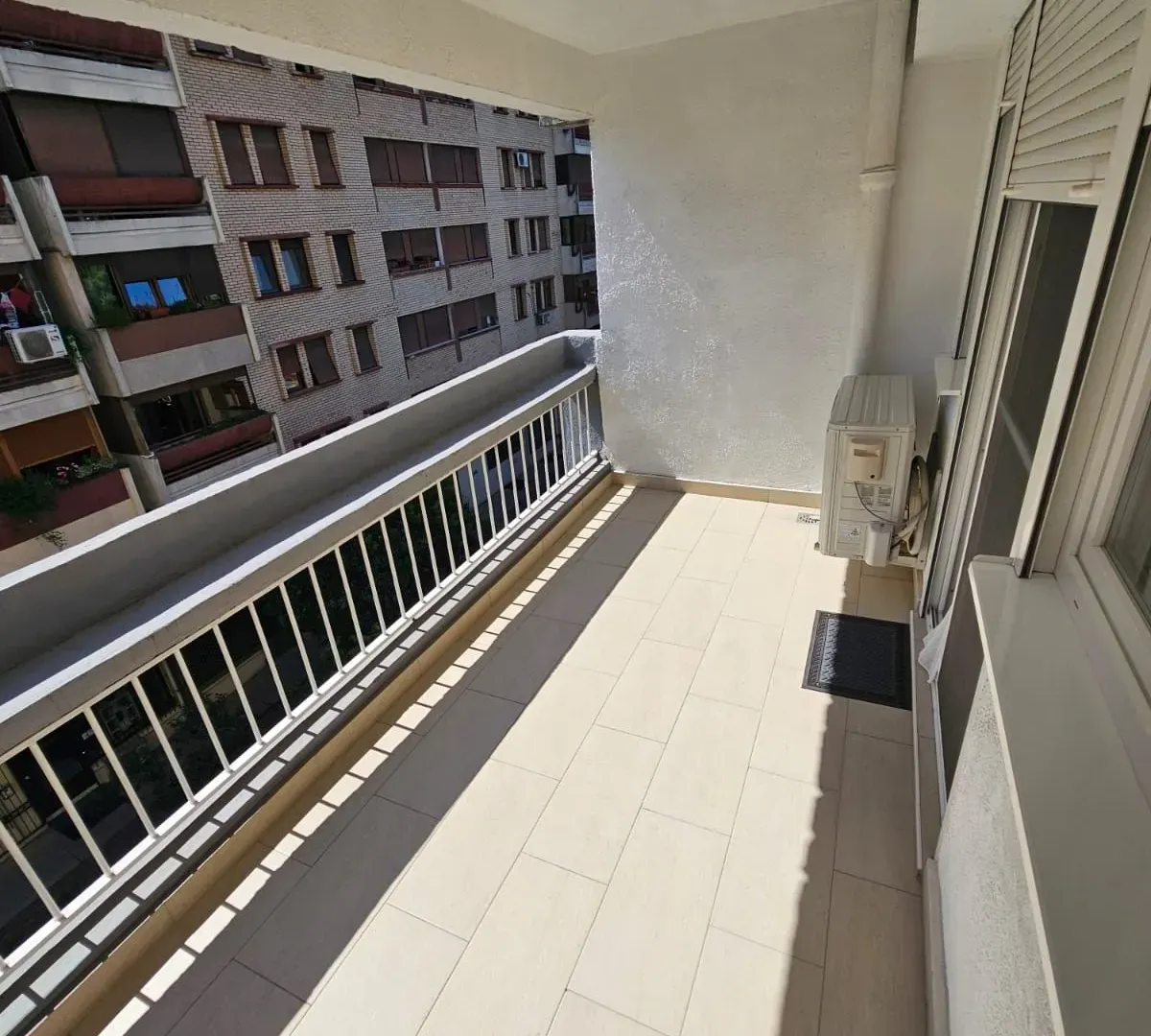 Prodaja, dvosoban stan, 95m², Drpe Mandića, Podgorica