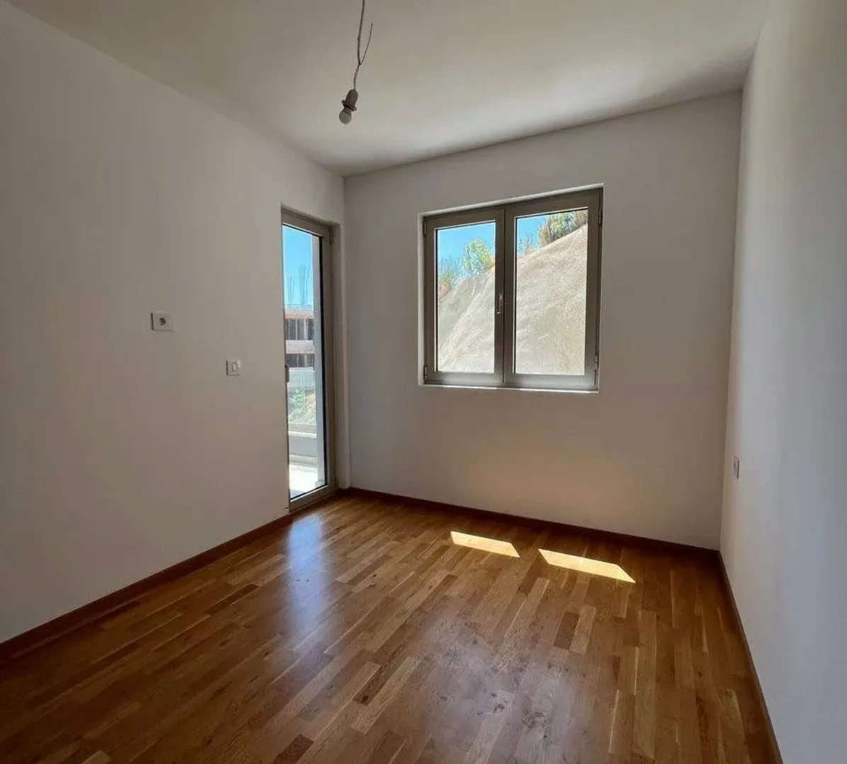 Prodaja, dvosoban stan, 62m², Bečići, Budva