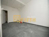 Izdavanje, poslovni prostor, 14m², Stari Aerodrom, Podgorica - image 5