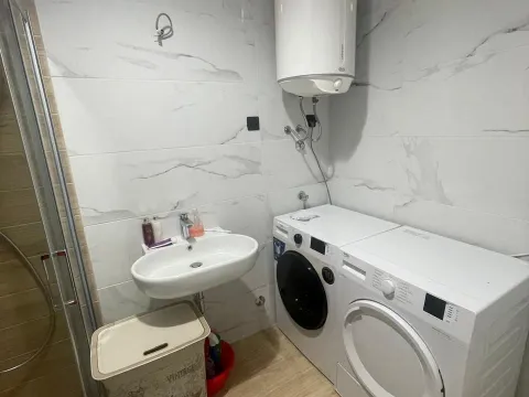 Prodaja, stan, 51m², Cetinje, Crna Gora - image 4