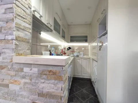 Prodaja, kuća, 313m², Peščara, Subotica - image 49