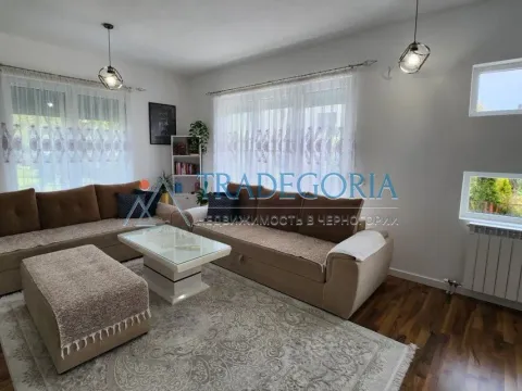 Prodaja, kuća, 194m², Bar, Crna Gora - image 19