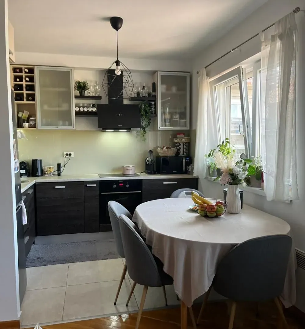 Prodaja, trosoban stan, 83m², Cvetkova Pijaca, Zvezdara Sve Podlokacije
