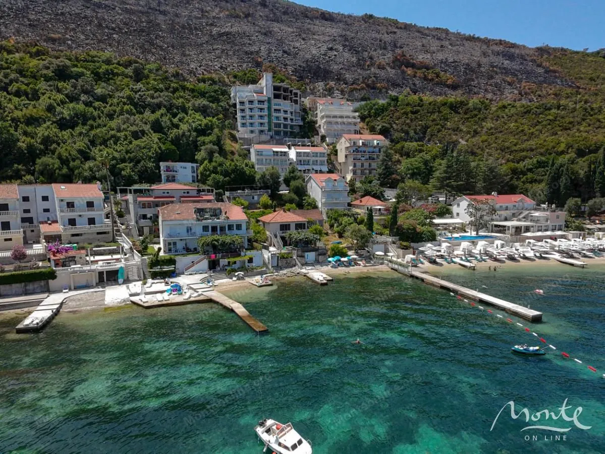 Prodaja, kuća, 120m², Herceg Novi, Crna Gora