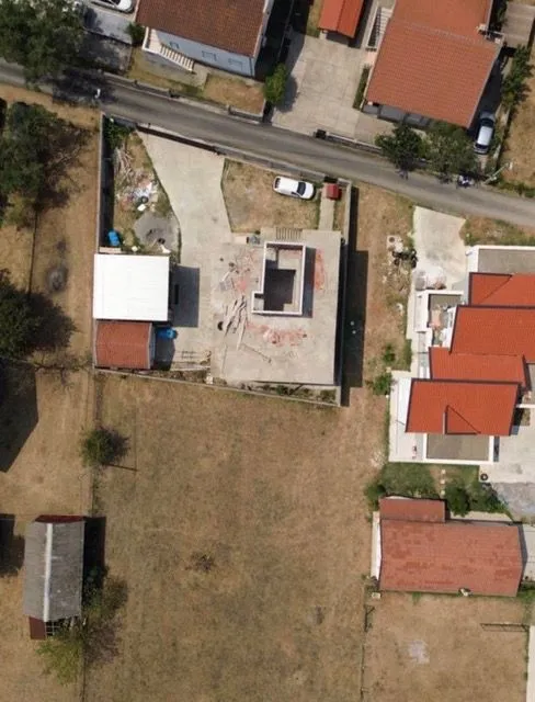 Sale, land lot, 560m², Tološi, Podgorica