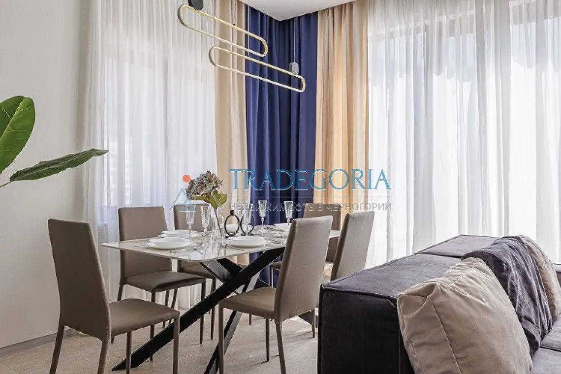 Prodaja, dvosoban stan, 95m², Bečići, Budva