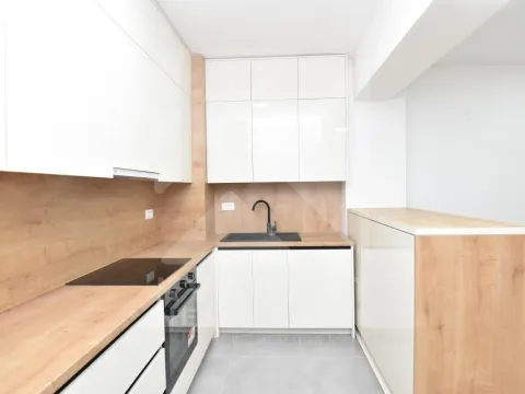 Rent, two bedroom apartment, 79m², Momišići, Podgorica - image 5