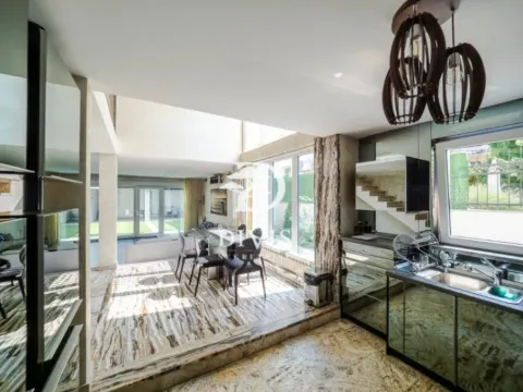 Prodaja, kuća, 209m², Kanarevo Brdo, Beograd - image 9