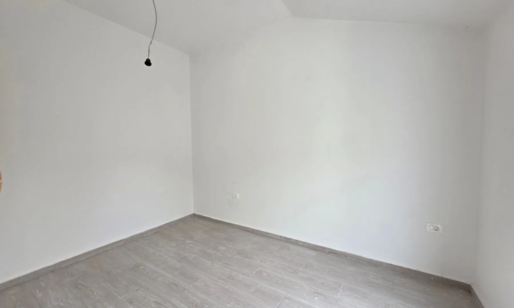 Sale, two bedroom apartment, 85m², Bečići, Budva
