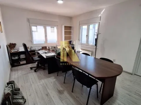 Sale, office space, 1252m², Stara Pazova, Srbija - image 15