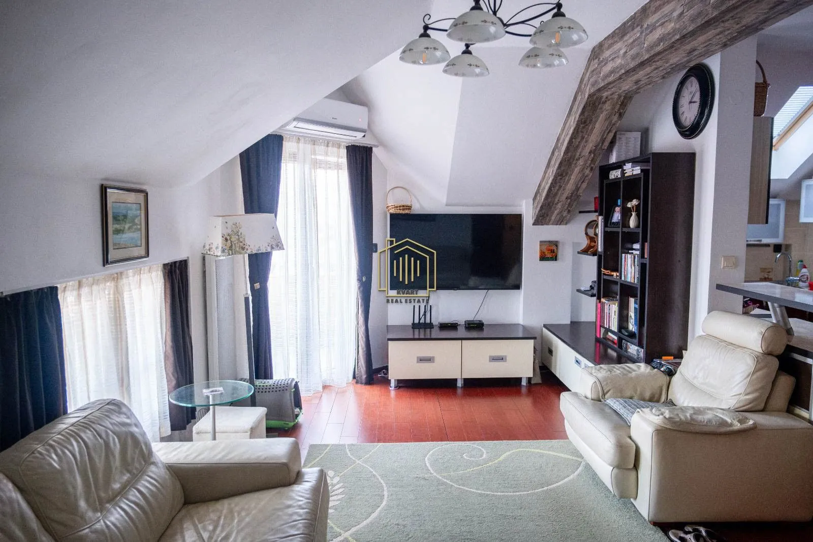 Prodaja, trosoban stan, 87m², Stari Aerodrom, Podgorica