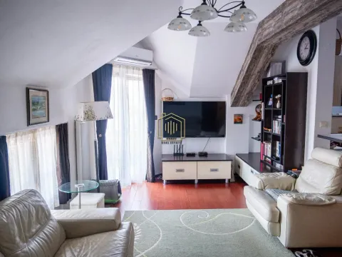 Prodaja, trosoban stan, 87m², Stari Aerodrom, Podgorica