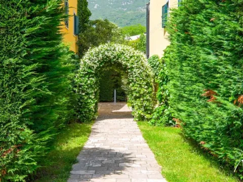 Prodaja, kuća, 174m², Kotor, Crna Gora - image 35