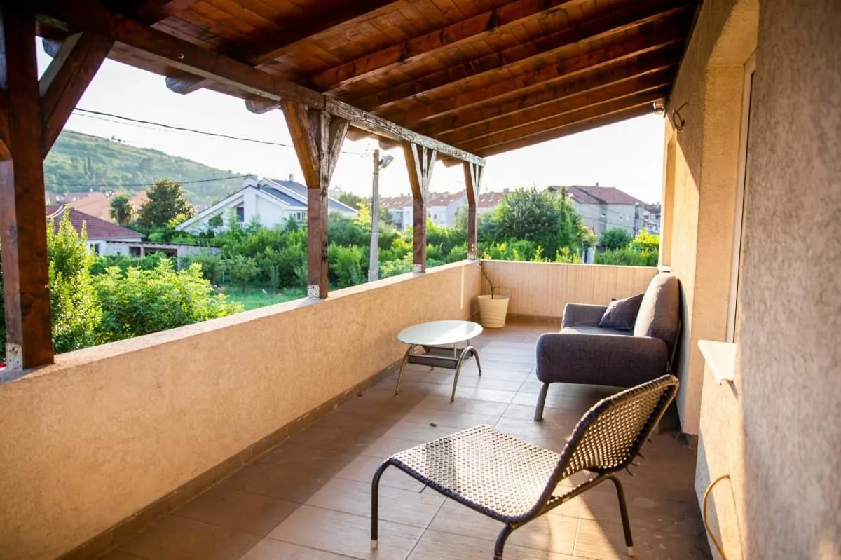 Sale, house, 200m², Zabjelo, Podgorica