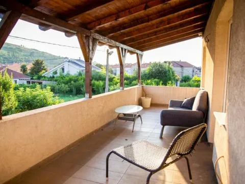 Prodaja, kuća, 200m², Zabjelo, Podgorica - image 4