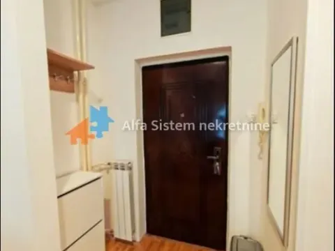 Rent, two bedroom apartment, 40m², Stari Grad, Beograd - image 9