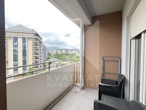 Izdavanje, jednosoban stan, 49m², Central Point, Podgorica - image 10
