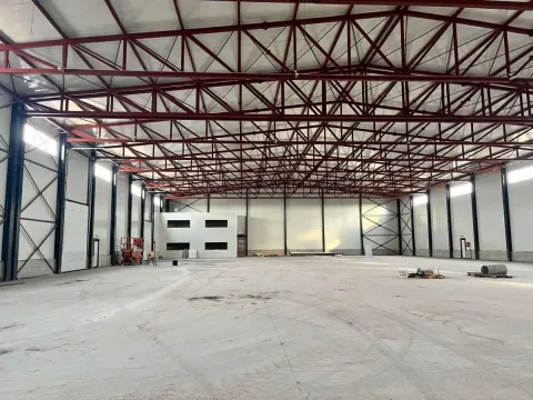 Rent, office space, 3000m², Zemun Ugrinovci, Zemun Sve Podlokacije - image 3