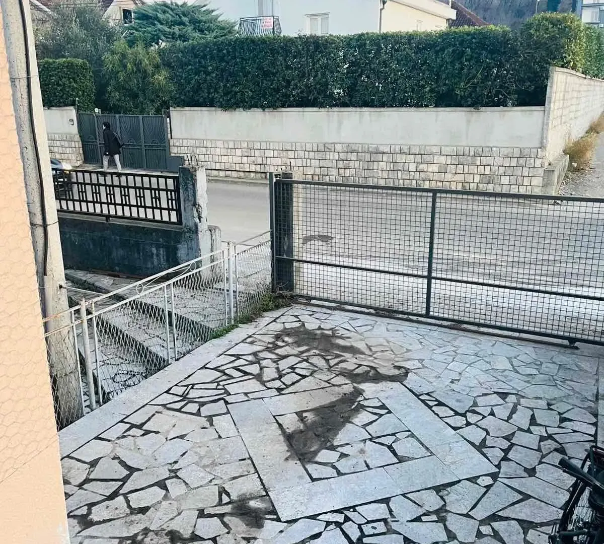 Rent, house, 80m², Zagorič, Podgorica