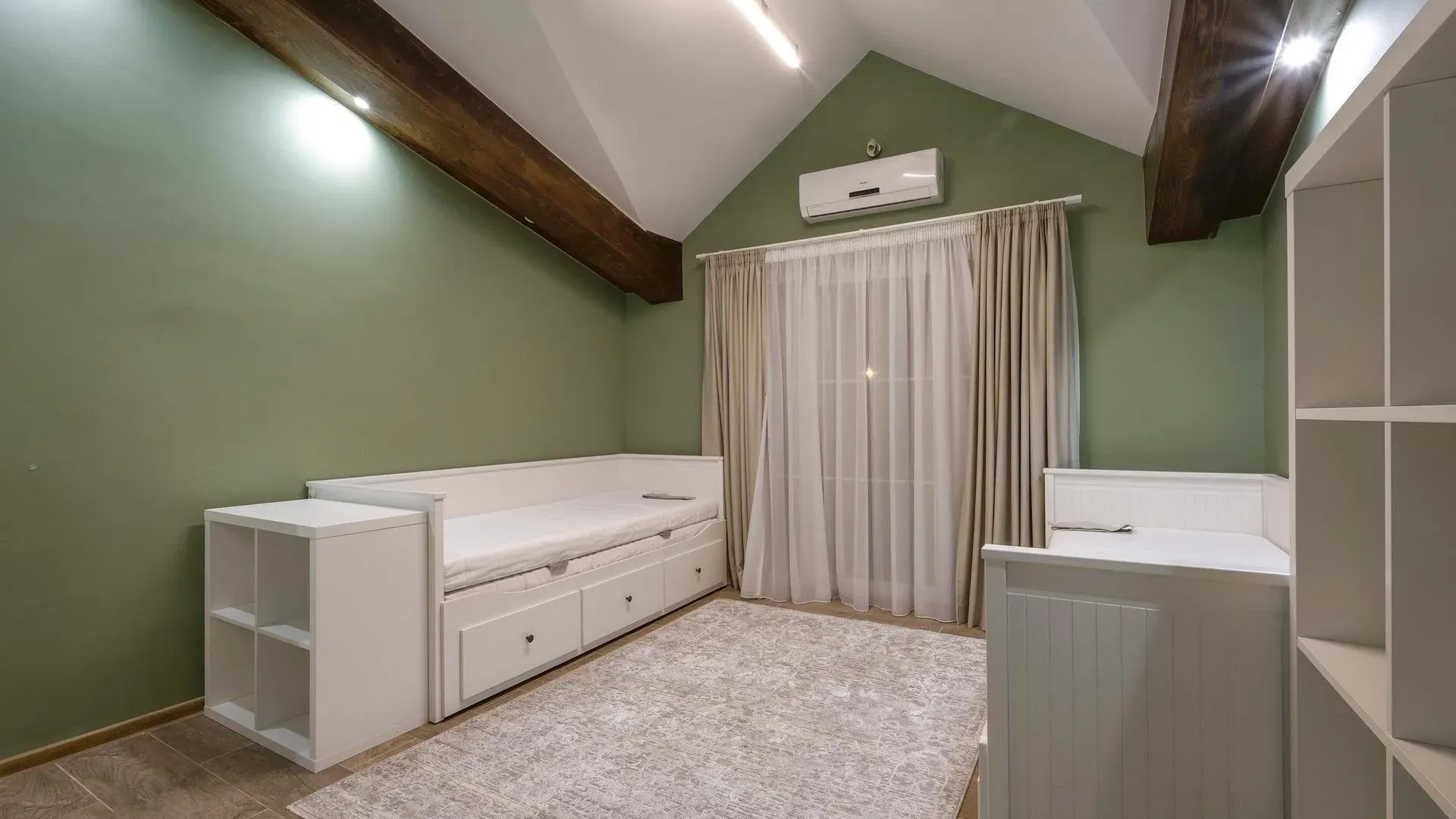 Prodaja, kuća, 198m², Dumidran, Tivat