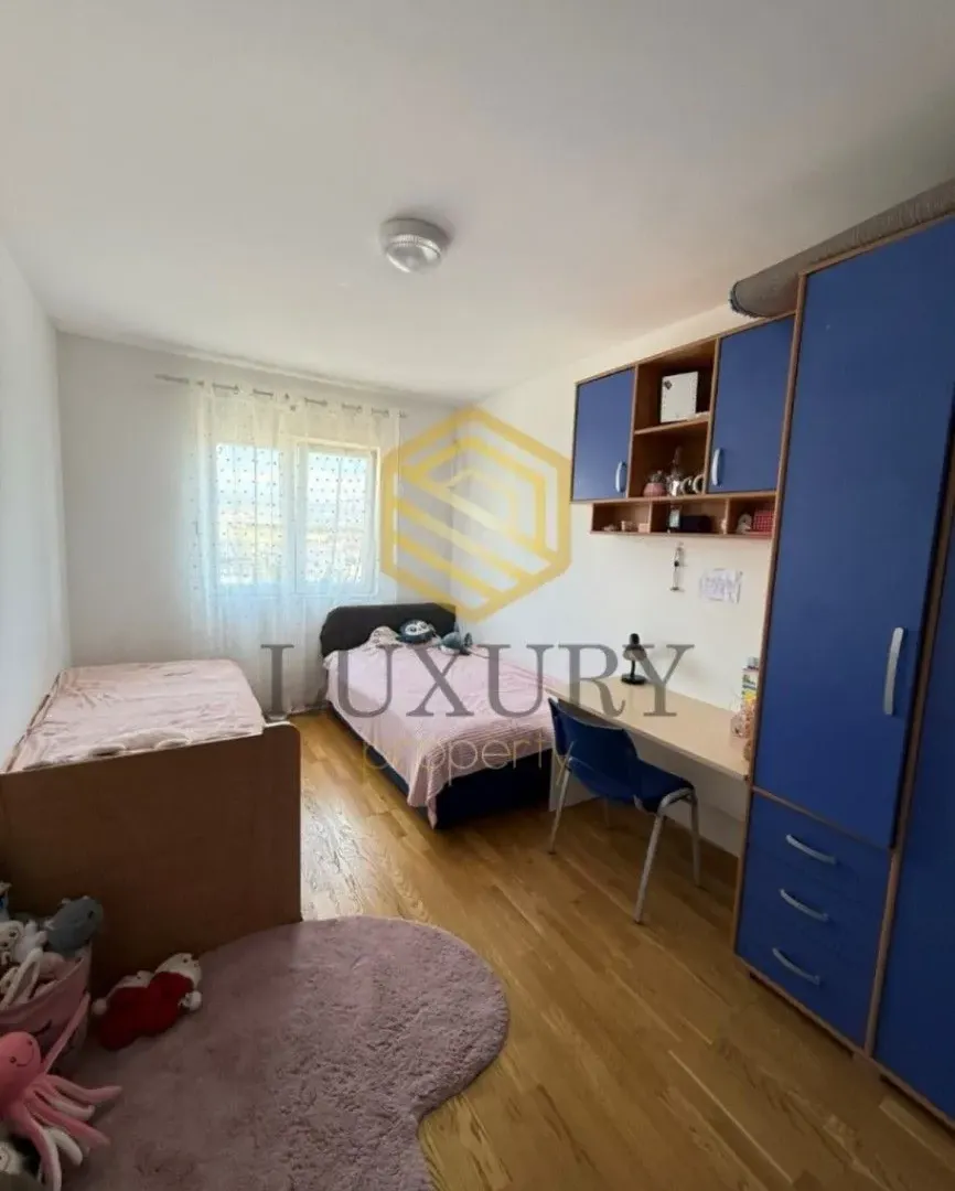 Rent, two bedroom apartment, 65m², Stari Aerodrom, Podgorica