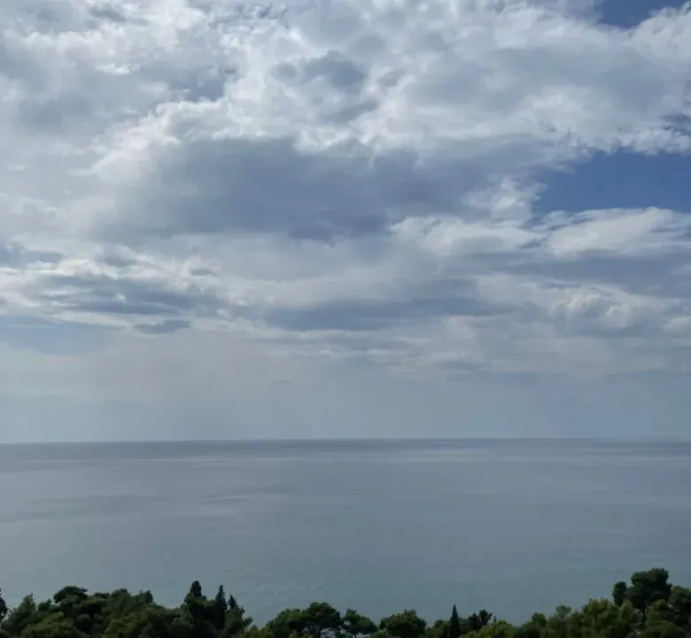 Prodaja, dvosoban stan, 74m², Pinješ, Ulcinj