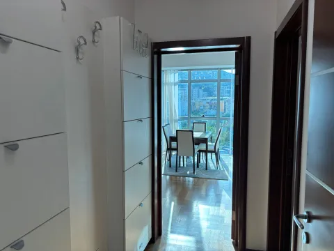 Izdavanje, dvosoban stan, 85m², Centar, Budva - image 17