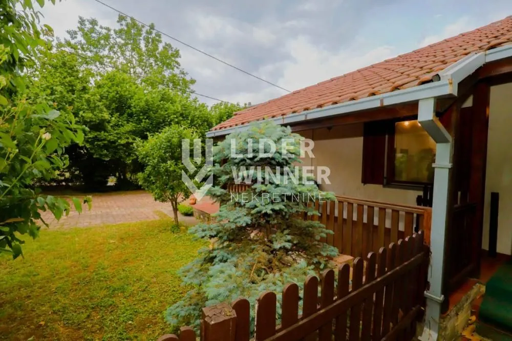 Sale, house, 182m², Bežanijska Kosa 3, Bežanijska Kosa Sve Podlokacije