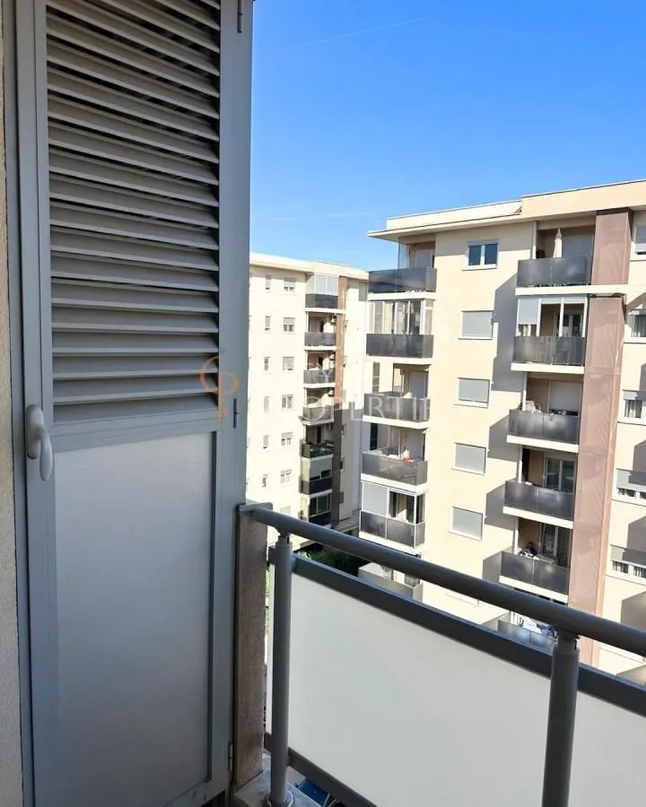 Izdavanje, stan, 45m², City Kvart, Podgorica