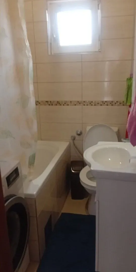 Rent, house, 75m², Zlatica, Podgorica