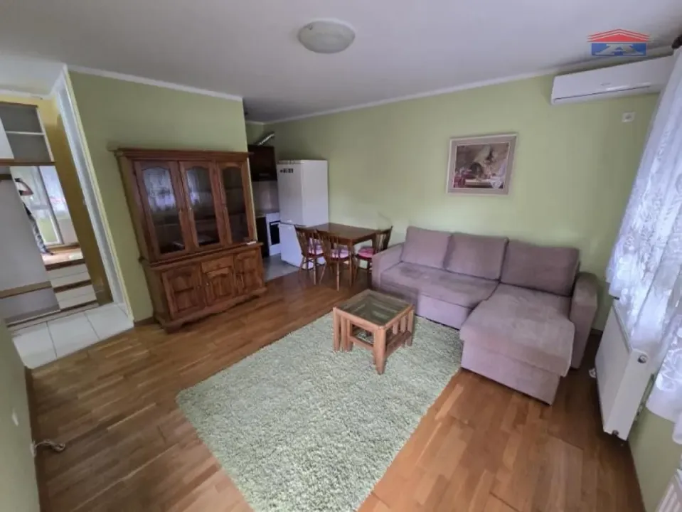 Rent, one bedroom apartment, 42m², Grbavica, Novi Sad Sve Podlokacije