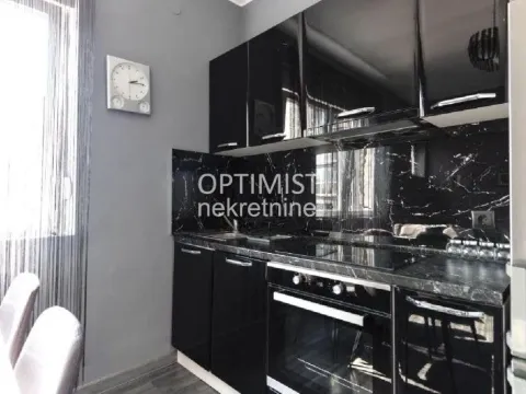 Rent, three bedroom apartment, 65m², Profesorska Kolonija, Palilula Sve Podlokacije - image 5