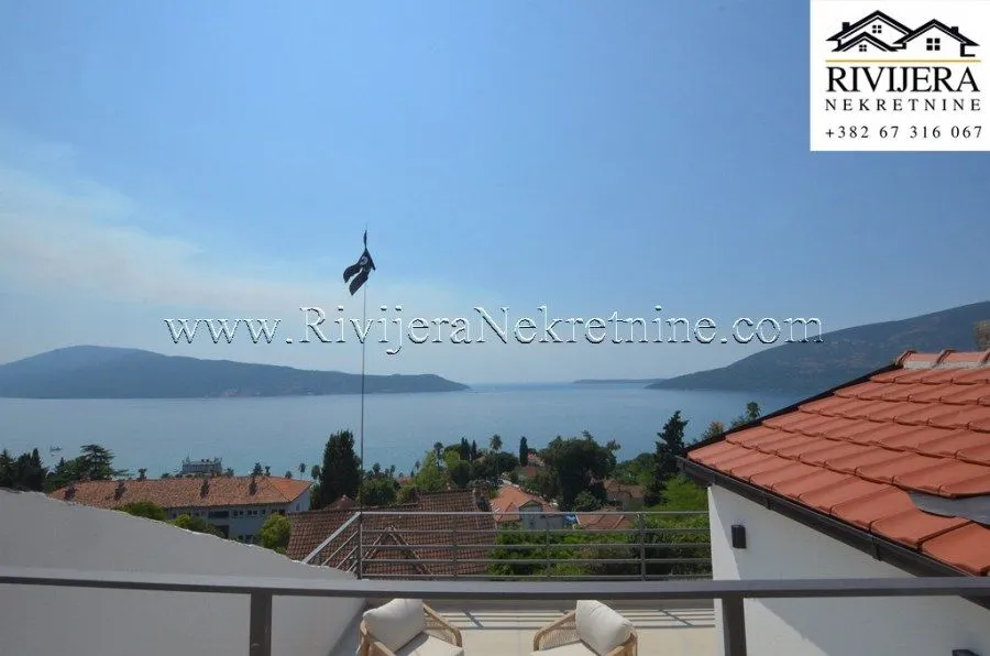 Prodaja, kuća, 294m², Centar, Herceg Novi