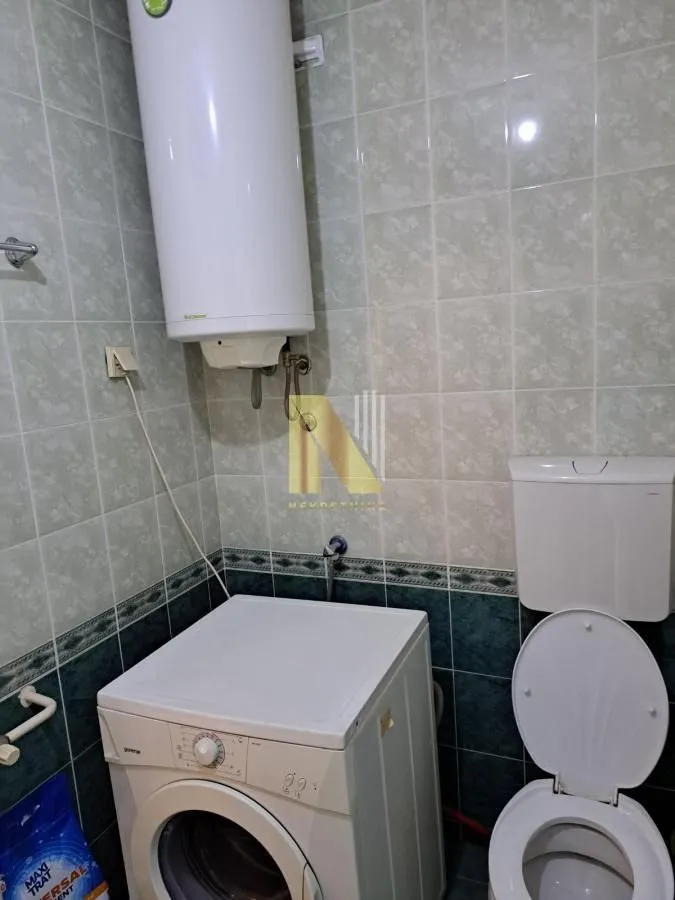 Izdavanje, dvosoban stan, 41m², Bulevar Oslobodjenja, Novi Sad Sve Podlokacije