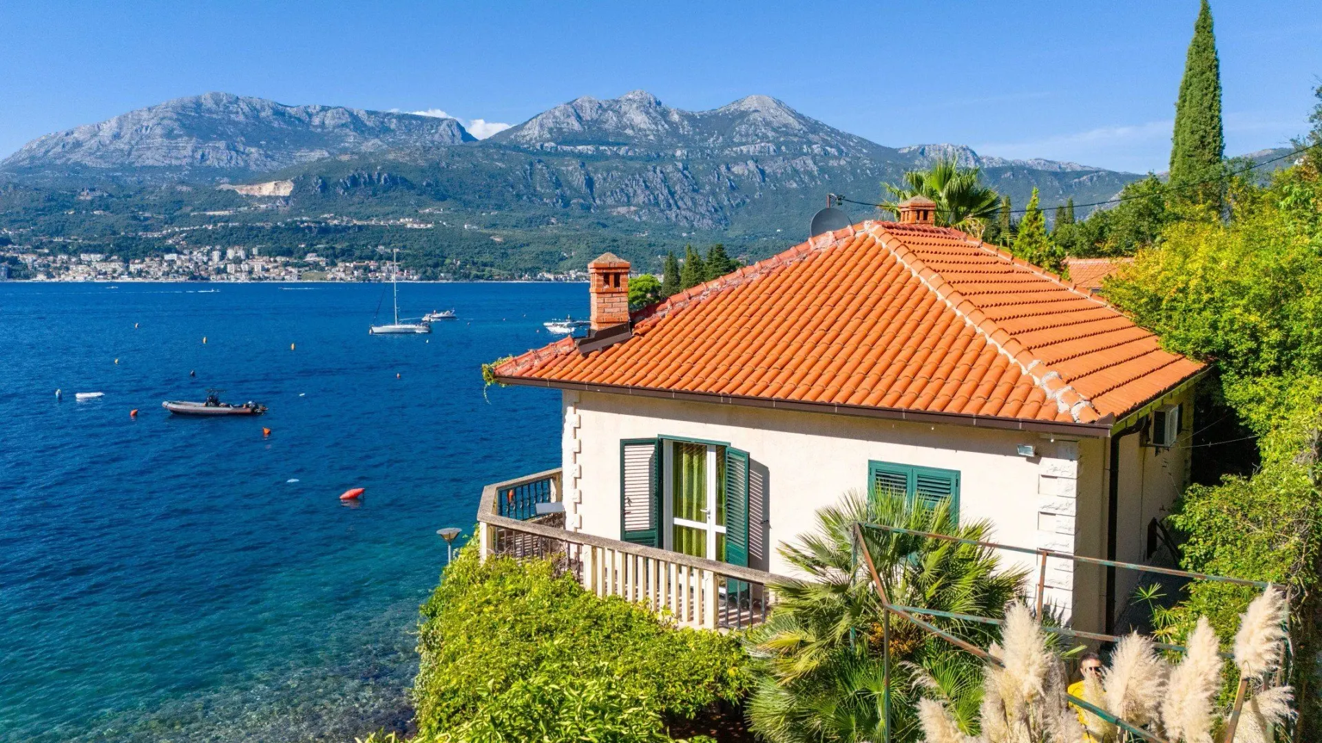 Prodaja, kuća, 130m², Rose, Herceg Novi