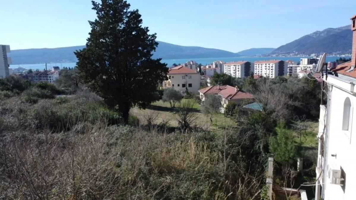 Prodaja, plac, 400m², Tivat, Crna Gora